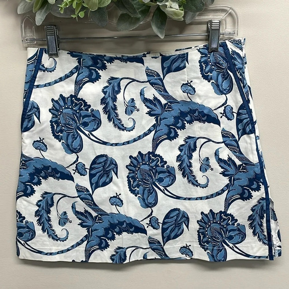 Golftini Floral Golf Skort Blue White Floral 2 - Picture 1 of 13